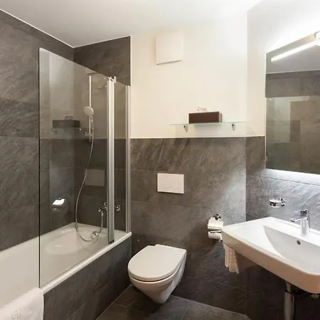 Apartamento Bristolino Appartement-fewo- Dusche- Wc- Terrasse By Interhome